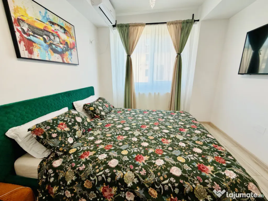 Super apartament 3 camere utilat și mobilat complet zona li