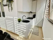 Super apartament 3 camere utilat și mobilat complet zona li 