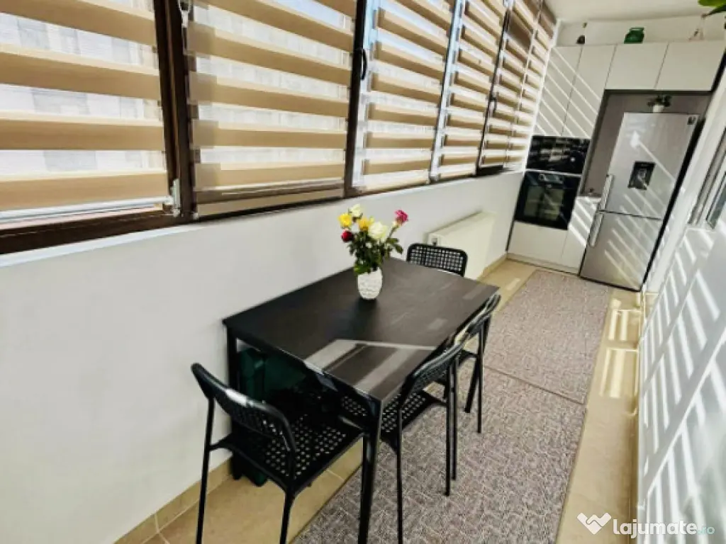 Super apartament 3 camere utilat și mobilat complet zona li