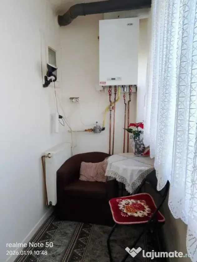 Apartament Cu 2 Camere Decomandate Zona Burdujeni - Spital Bethesda