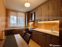 Bloc nou, 3 camere, 2 băi, terasă 23 mp, mobilat și utila