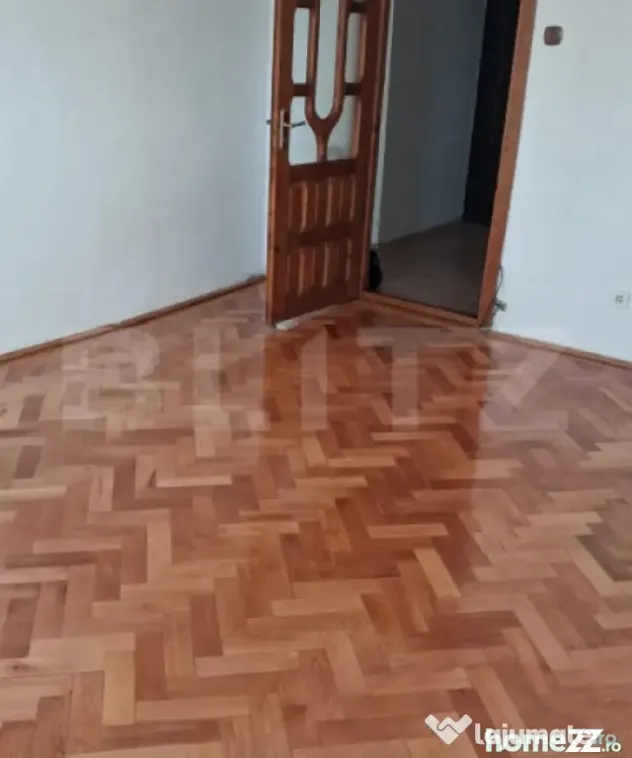Apartament 2 camere, decomadat, zona Republicii - Targu Jiu (Gorj)
