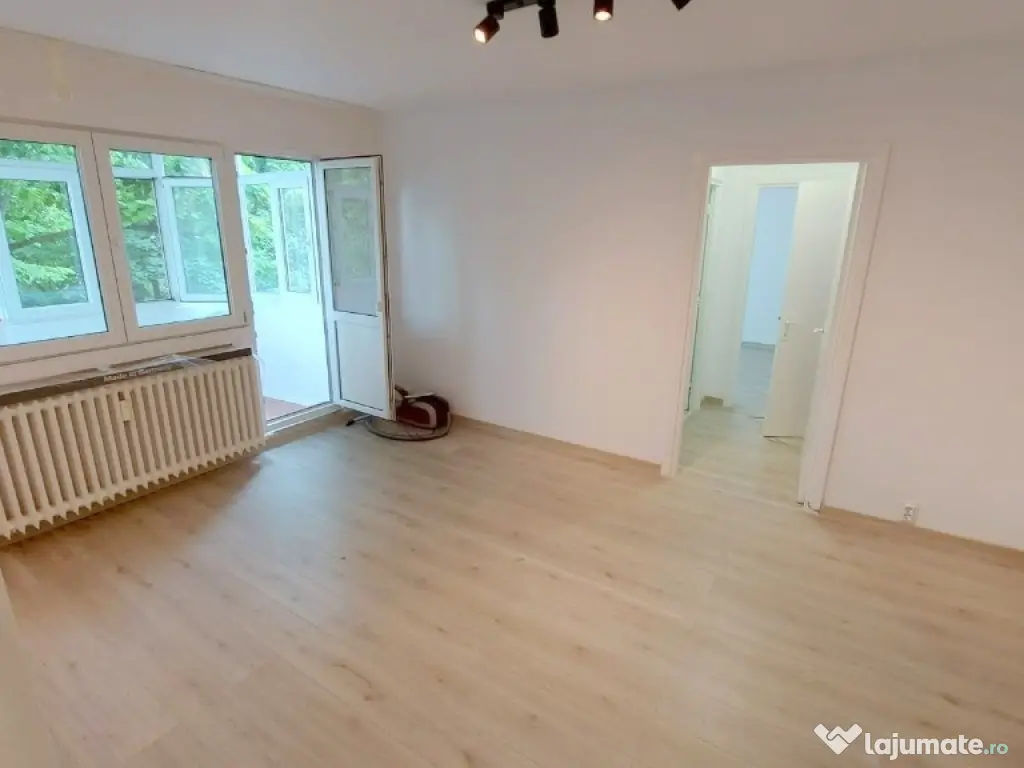 Apartament NEMOBILAT, 2 camere , in Tatarasi,