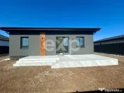 Casă de vânzare în Sânpetru - 107 mp , teren 500 mp 