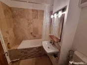 Bd mamaia spitalul militar-apartament 2 camere decomandat... 