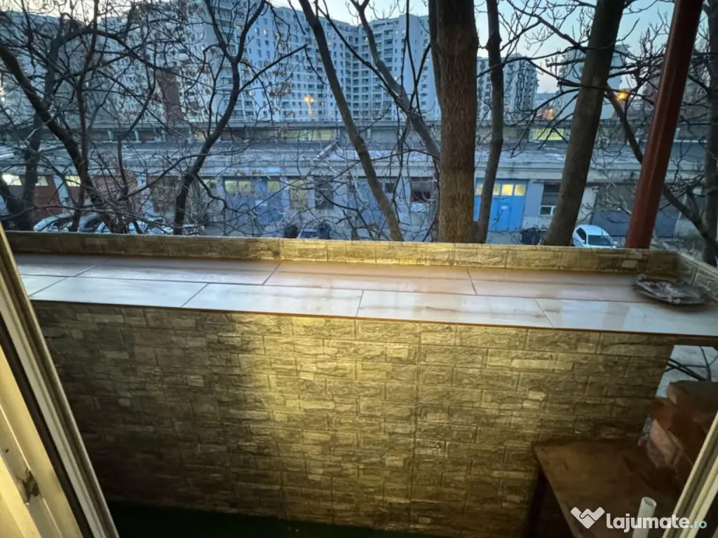 Apartament 3 camere- Parcul Carol-