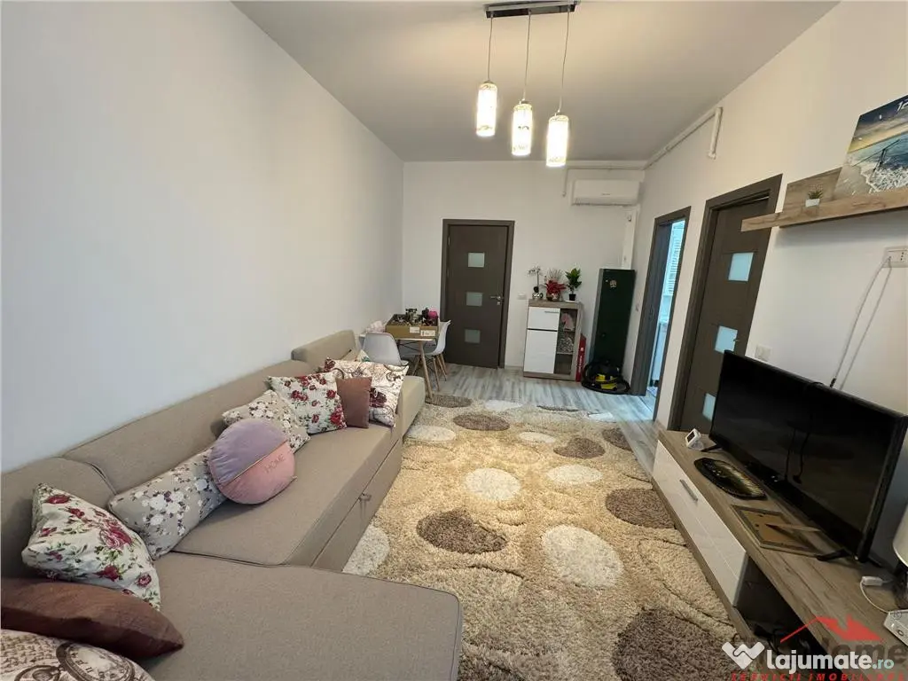 Garsoniera mobilata si utilata, complex Ozone