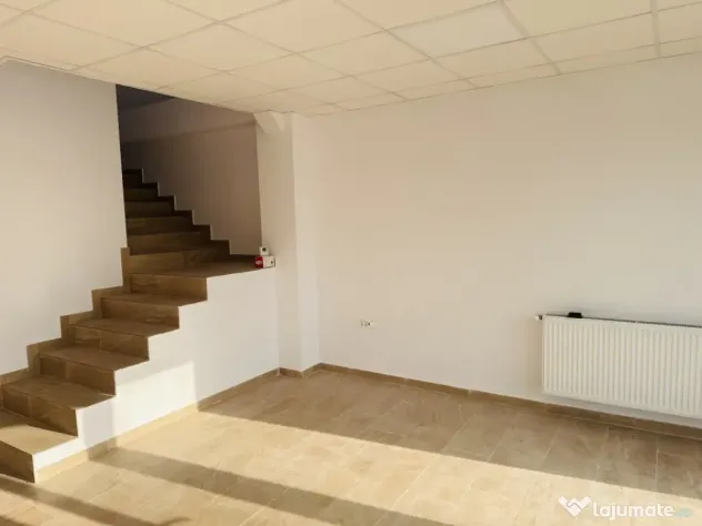Hala industriala nouă, 386 mp, teren 900 mp, Domnești-Cent