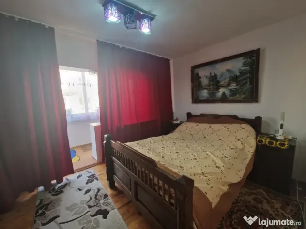 Apartament 3 camere, 62 mp, zona Bogdan Voda