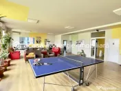 Clădire de birouri cu 12 parcări în incintă privată,... 