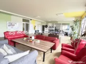 Clădire de birouri cu 12 parcări în incintă privată,... 