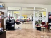 Clădire de birouri cu 12 parcări în incintă privată,... 