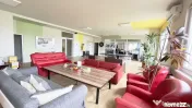 Clădire de birouri cu 12 parcări în incintă privată,... 