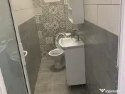 Casa cu destinatie comerciala 335 mp 