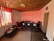 Casa de vânzare in centrul orașului Câmpulung la preț... 