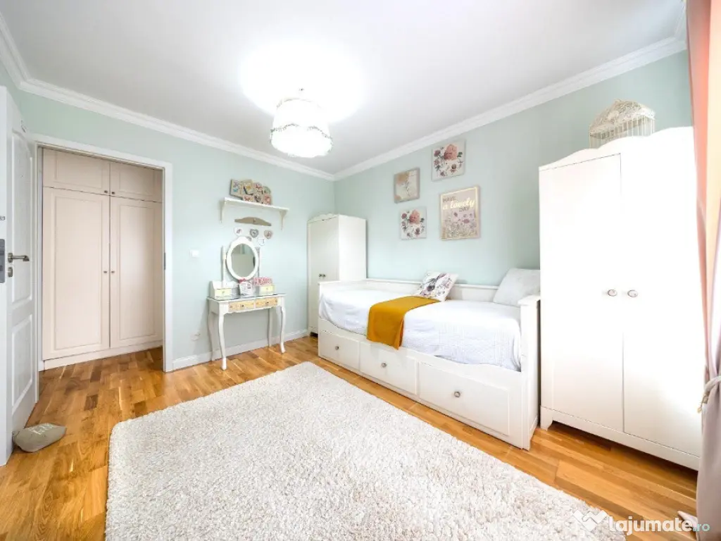 Apartament 3 camere – Astra | Etaj 1 | Complet renovat |Mobilat utiat