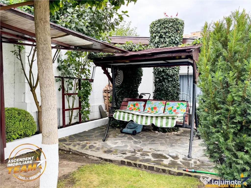 FILM 3D! Intre traditie si modern, un camin cu personalitat