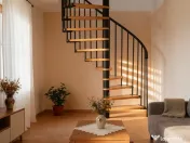 Scara Claria - spirala eleganta, lemn fag + structura metal 