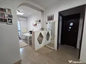 Apartament 2 camere- Decomandat- Etaj intermediar 
