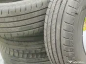 Vând 4 cauciucuri puțin rulate 