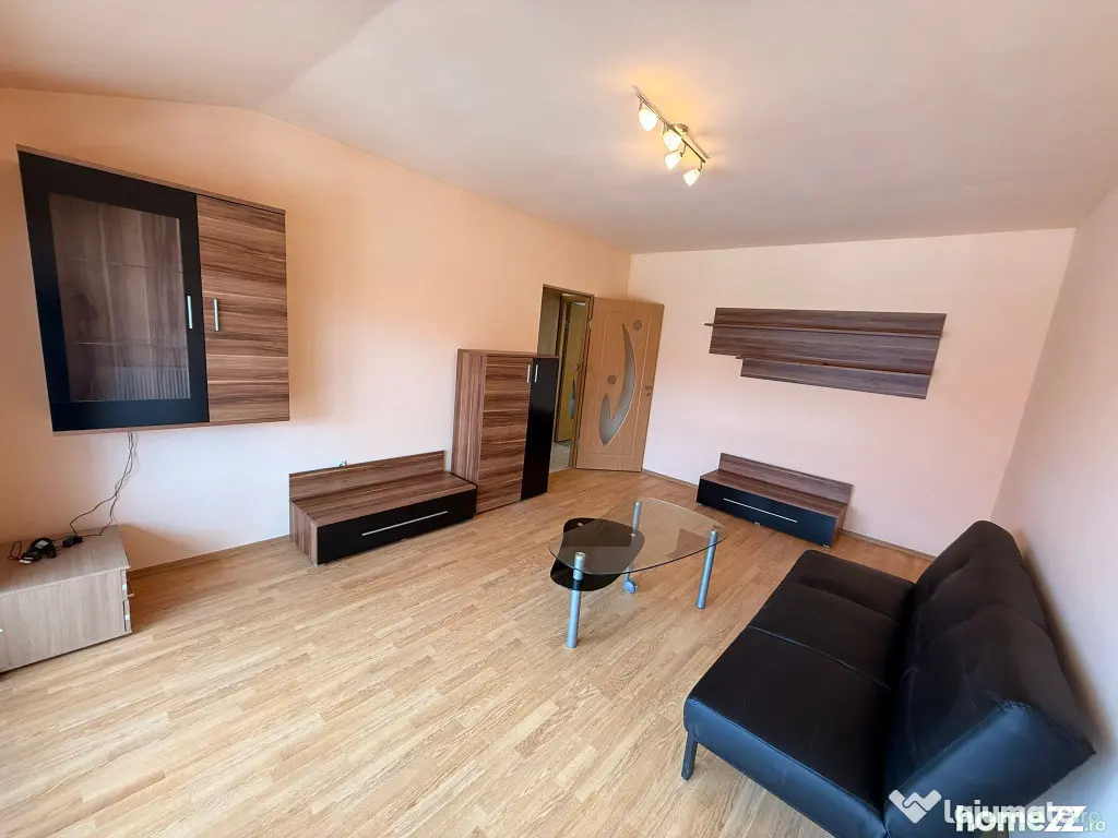 COMISION 0 Apartament 2 camere decomandat zona Eroilor