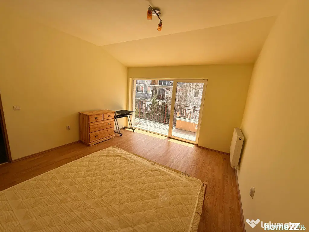 COMISION 0 Apartament 2 camere decomandat zona Eroilor