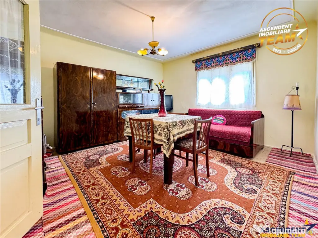 FILM! Casa traditionala, curte, gradina, anexe, extensie ter