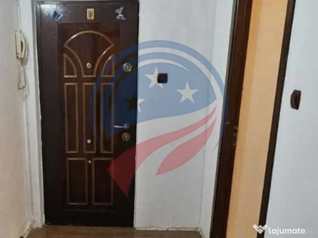 CHIRIE APARTAMENT 3 CAMERE 1 MAI