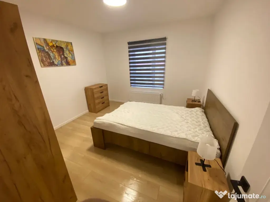 Inchiriez apartament 2 camere in Vivat Residence, Piata Garii