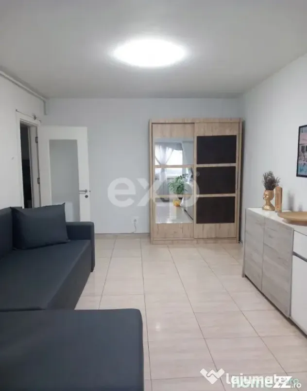 De vanzare apartament cu 3 camere, zona Dacia, Victoria, Con