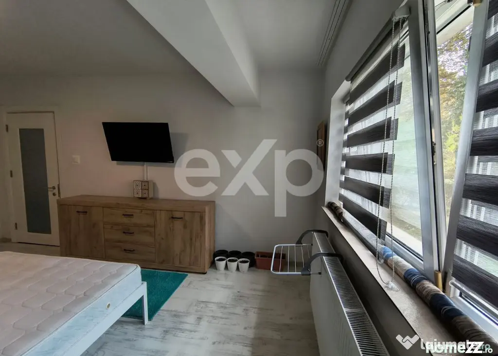 De vanzare apartament cu 3 camere, zona Dacia, Victoria, Con