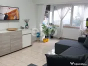 De vanzare apartament cu 3 camere, zona Dacia, Victoria, Con