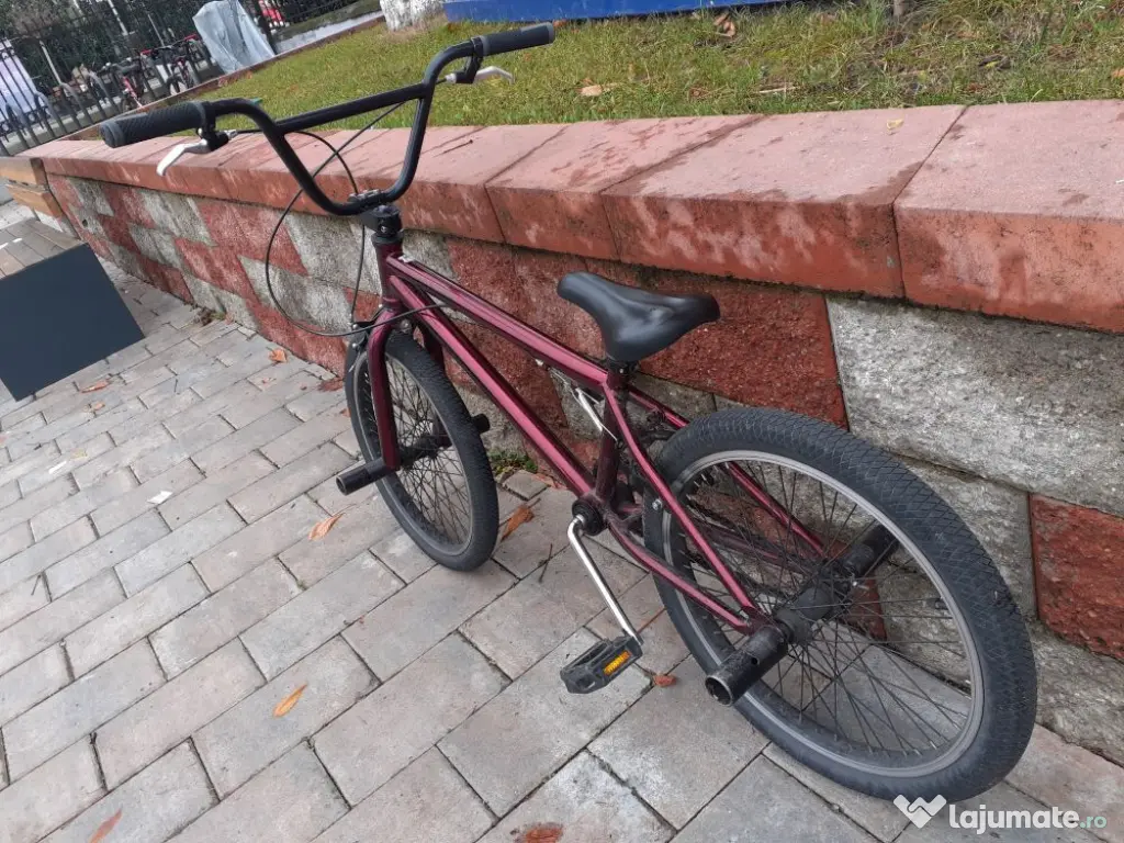 Bicicleta pentru copii BMX Jumper DHS in stare tehnica si optica foarte buna