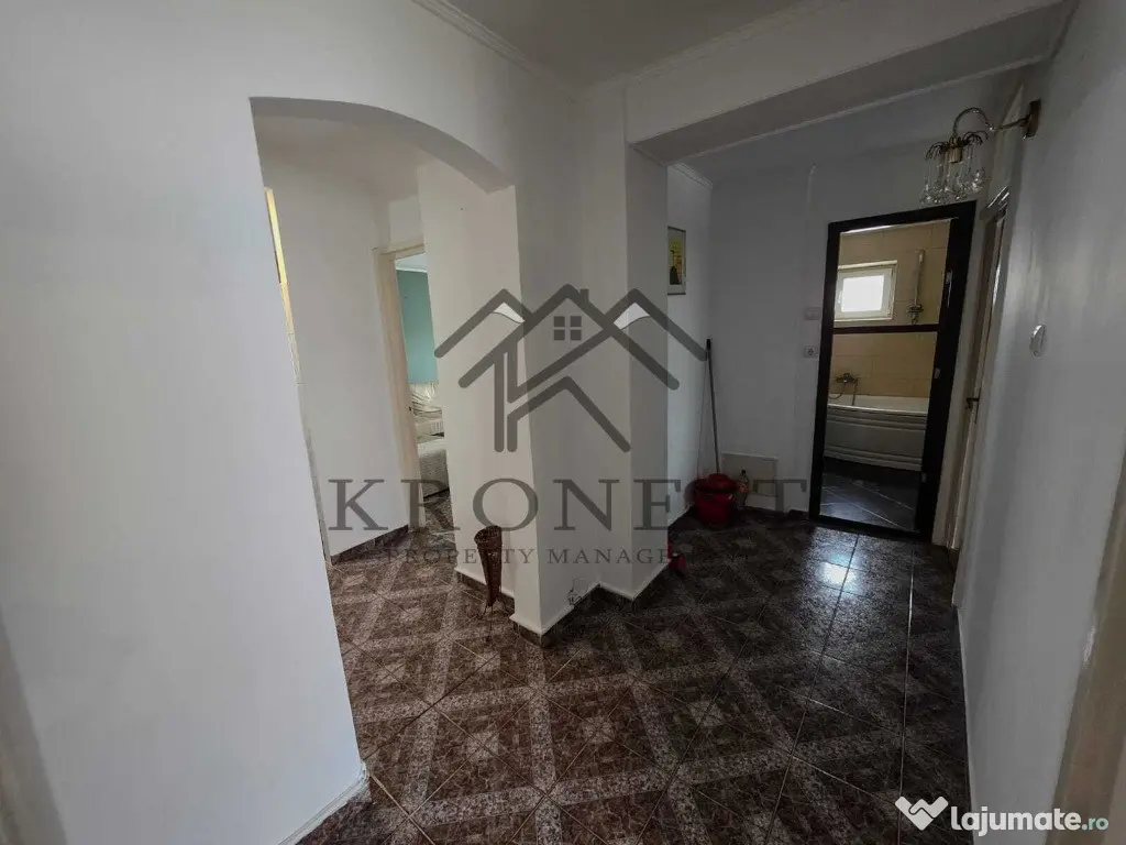 Apartament 3 camere - Racadau - 75 mp