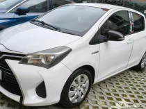 Toyota Yaris hybrid 2017