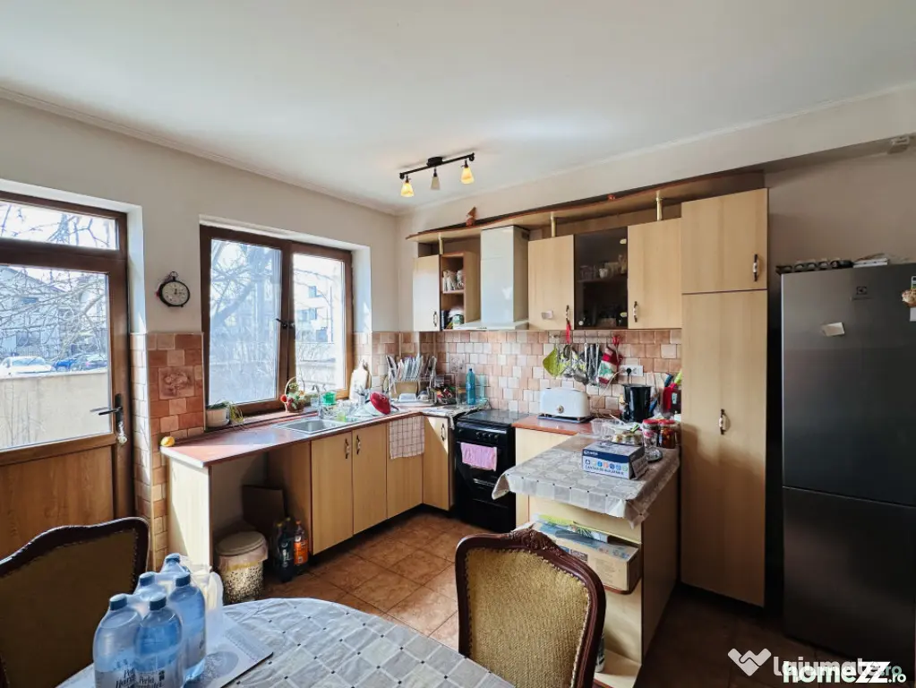 Vila superba 526 mp construiti, 765 mp teren, P+1+M+P, Chia - Chiajna (Bucuresti-Ilfov)