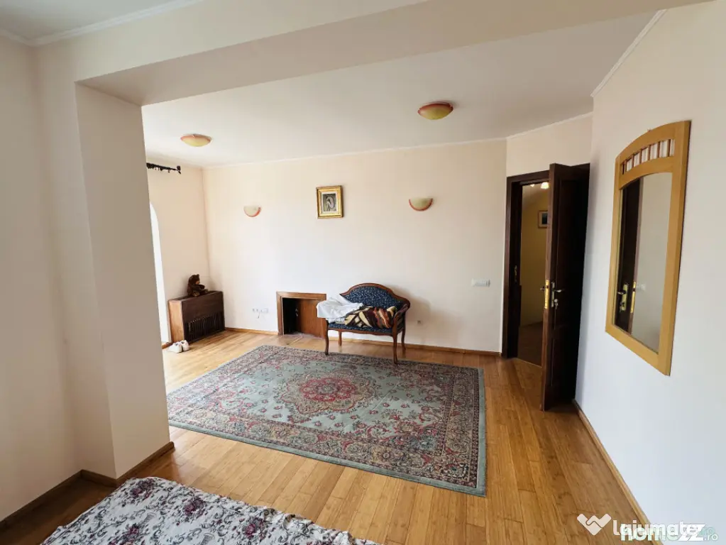 Vila superba 526 mp construiti, 765 mp teren, P+1+M+P, Chia - Chiajna (Bucuresti-Ilfov)