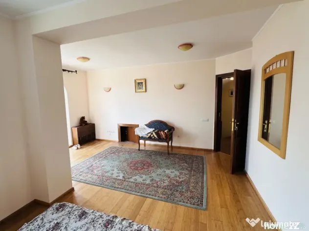Vila superba 526 mp construiti, 765 mp teren, P+1+M+P, Chia - Chiajna (Bucuresti-Ilfov)