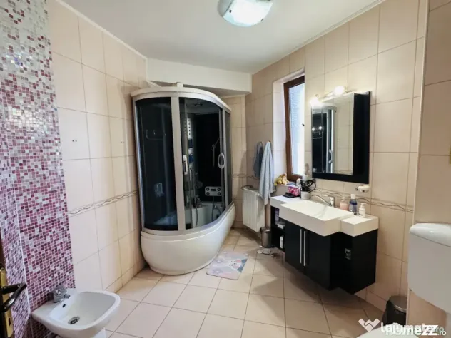 Vila superba 526 mp construiti, 765 mp teren, P+1+M+P, Chia - Chiajna (Bucuresti-Ilfov)