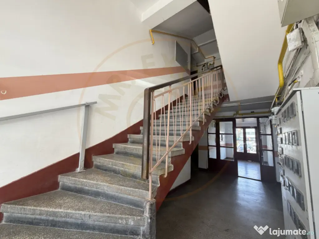 Apartament 2 camere etaj 1 zona McDonald’s Gara + loc de