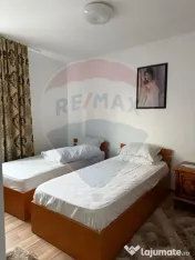 Casă / Vilă cu 8 camere de vânzare în zona Central 