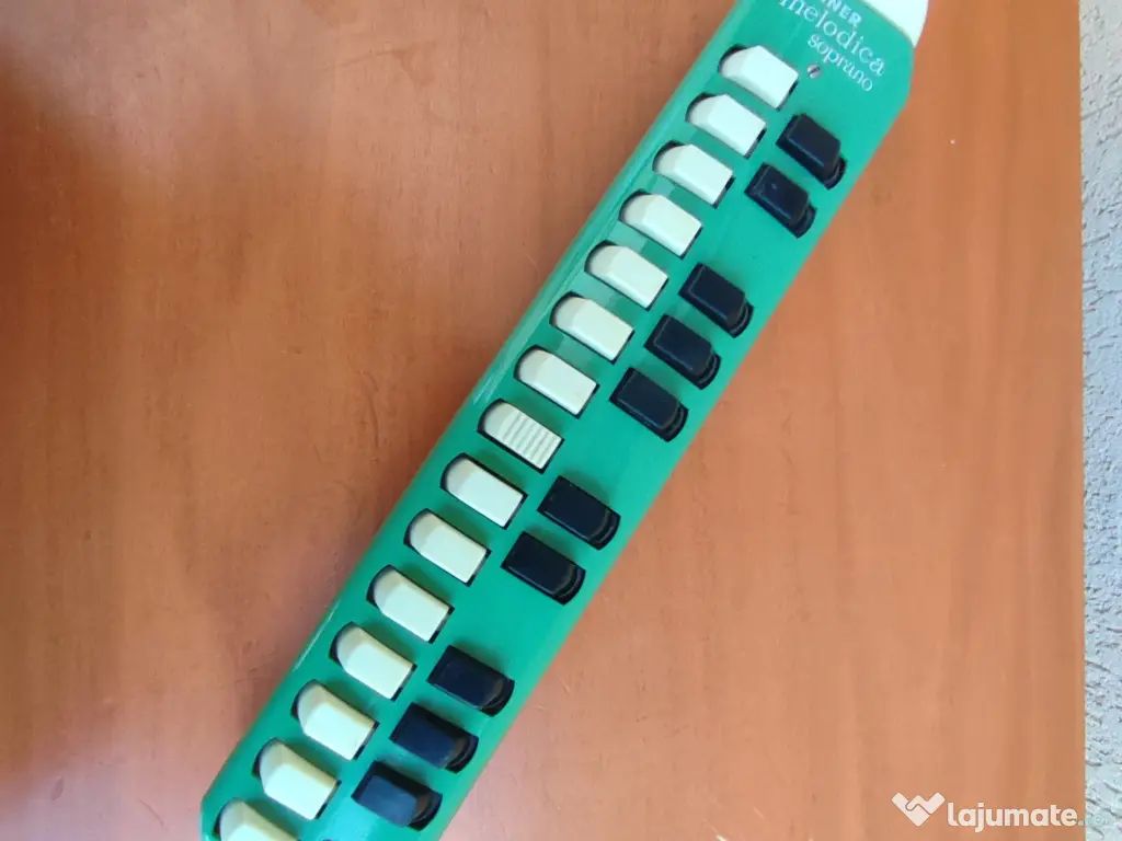 Clavietă vintage Hohner