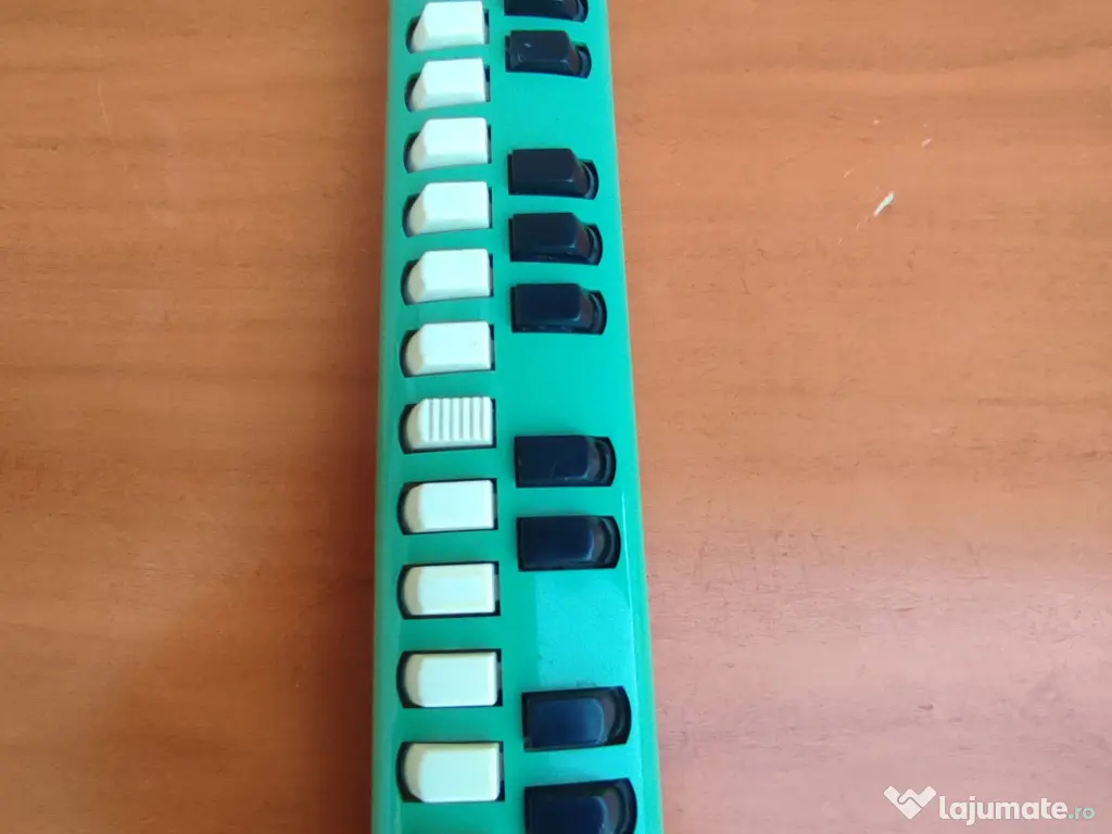 Clavietă vintage Hohner