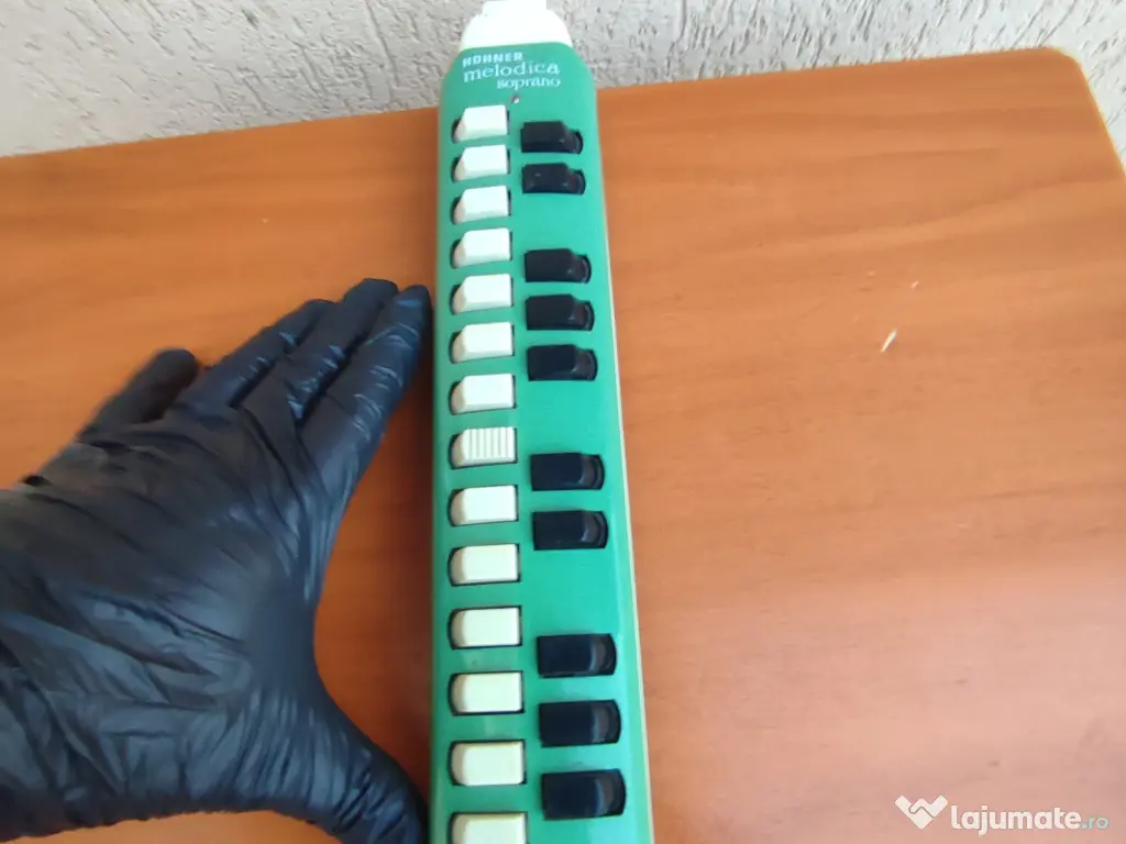 Clavietă vintage Hohner