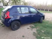 Dezmembrez dacia sandero 2012 