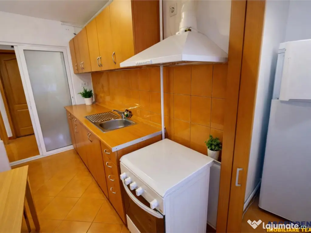 Garsoniera, decomandata, mobilata, echipata, Astra, Brasov