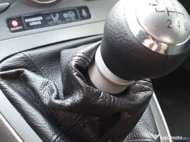 Toyota Auris 2007 | 2.0 D-4D |Necesită reparatie motor