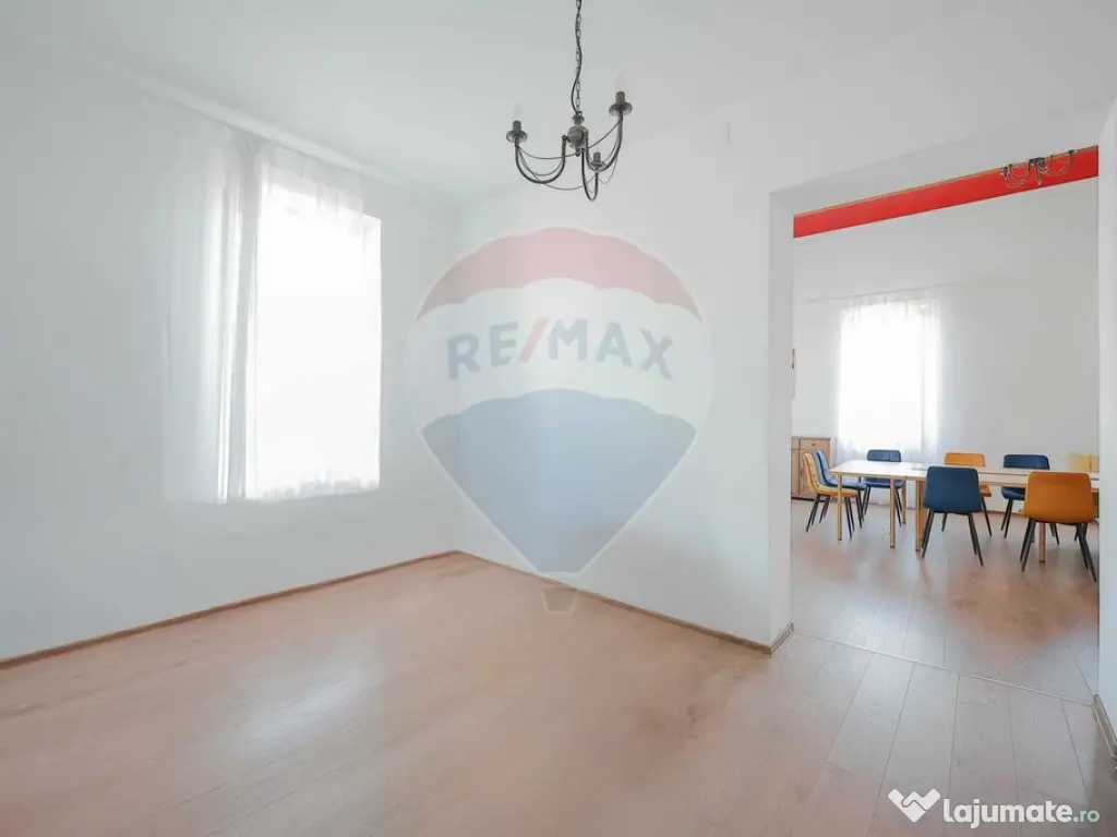 Spațiu Comercial + Birouri de Închiriat – 235 mp – ...