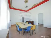 Spațiu Comercial + Birouri de Închiriat – 235 mp – ... 