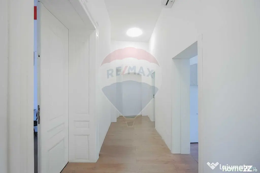 Spațiu Comercial + Birouri de Închiriat – 235 mp – ...